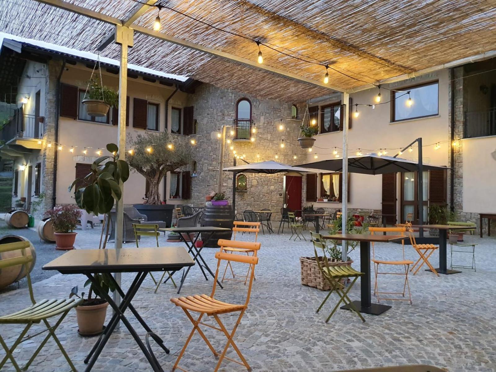 Agriturismo Cascina L'Arche Santo Stefano Belbo Dış mekan fotoğraf