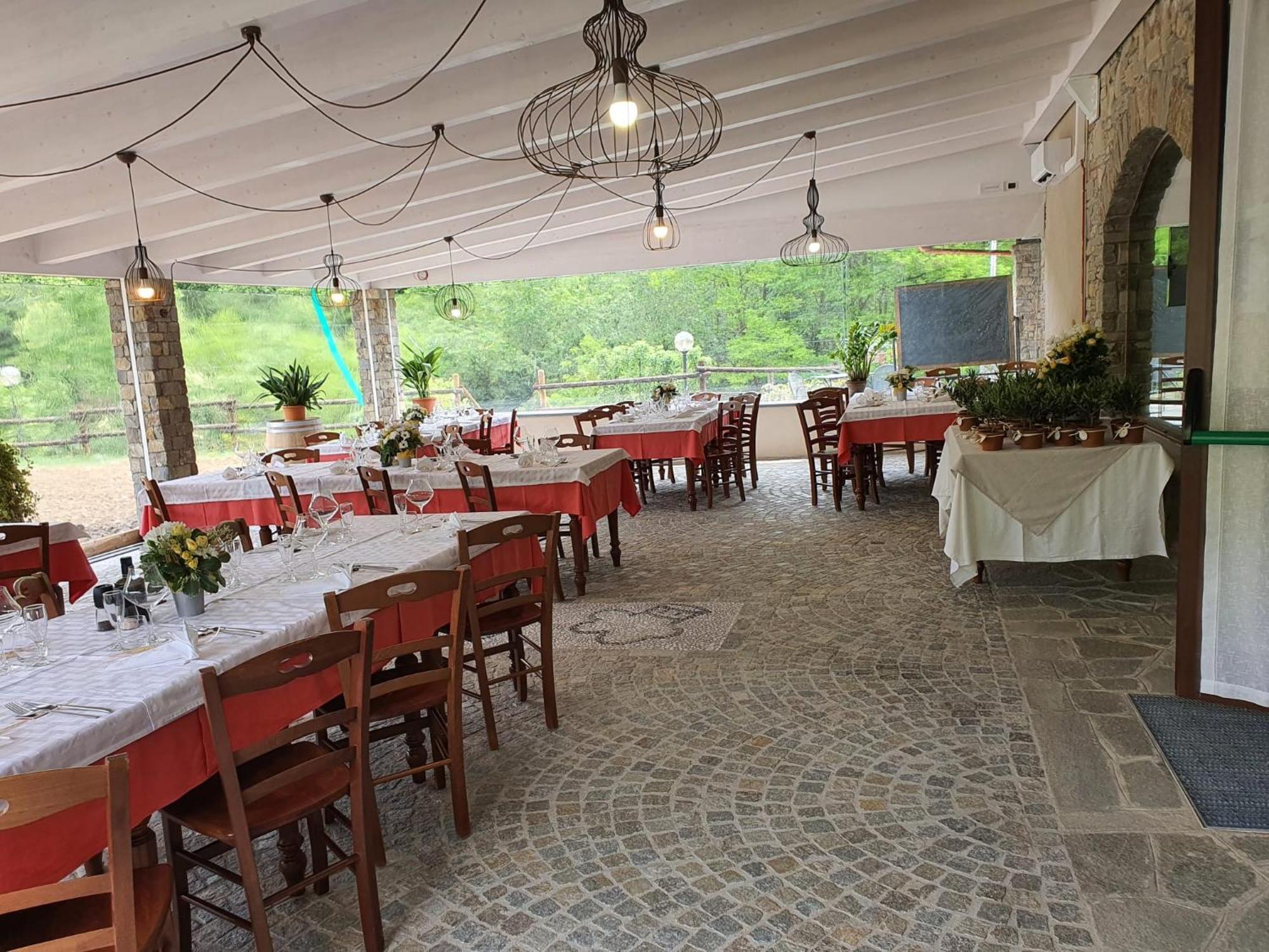 Agriturismo Cascina L'Arche Santo Stefano Belbo Dış mekan fotoğraf