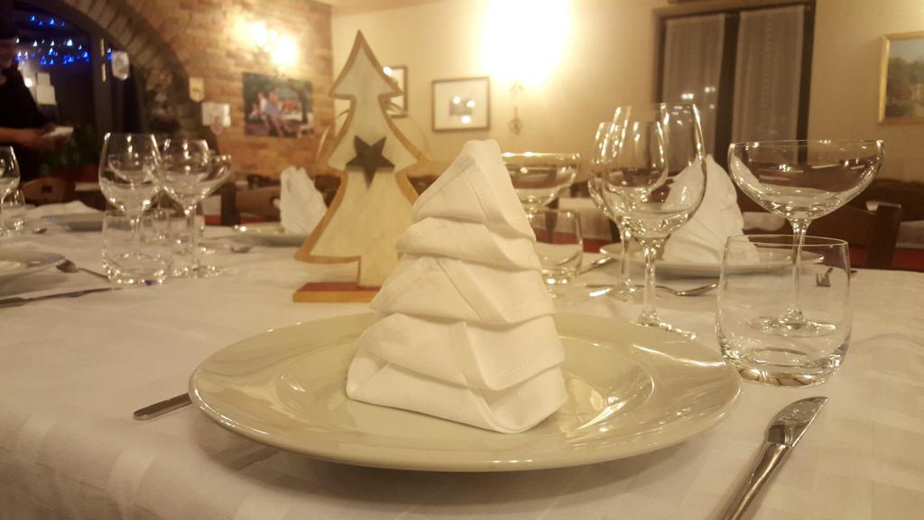 Agriturismo Cascina L'Arche Santo Stefano Belbo Dış mekan fotoğraf